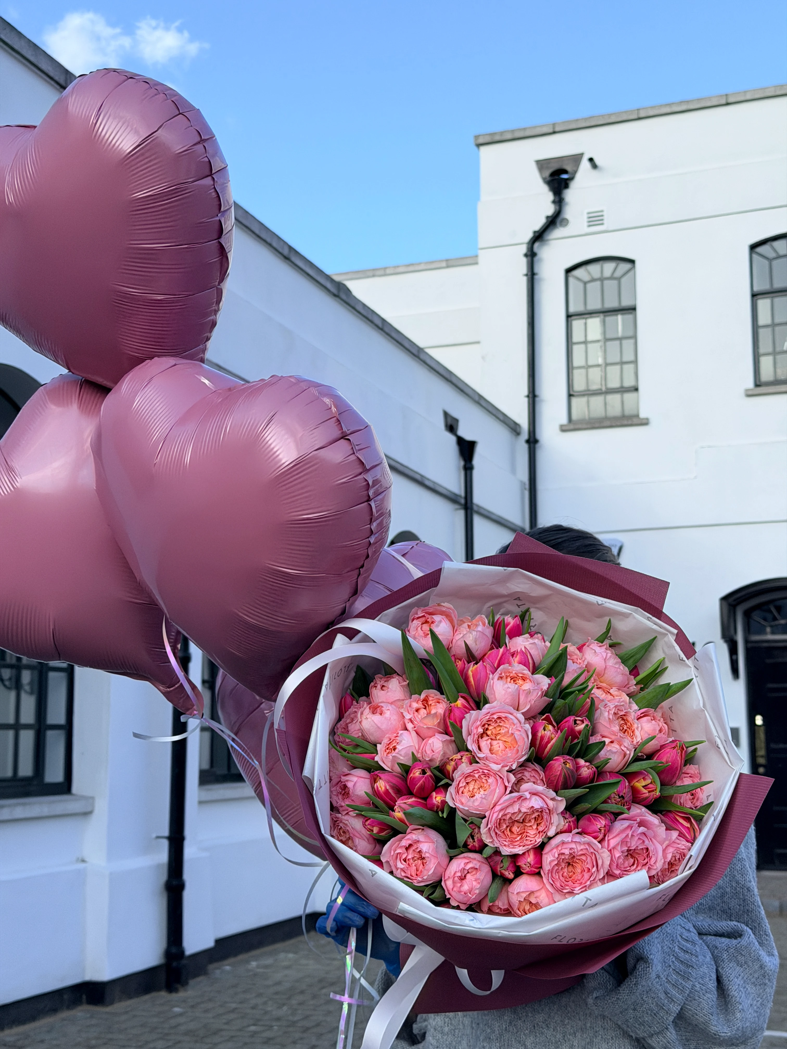 Custom Bouquets: How to Create a Unique Arrangement by Request