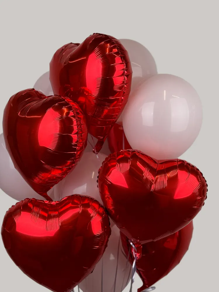 Red foil heart balloons with pink pearl balloon bunch — Floritta