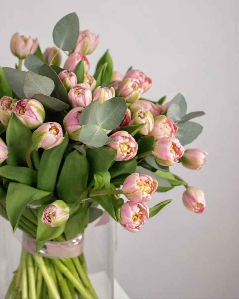 Full pink peony tulips and eucalyptus hand-tied bouquet — Floritta