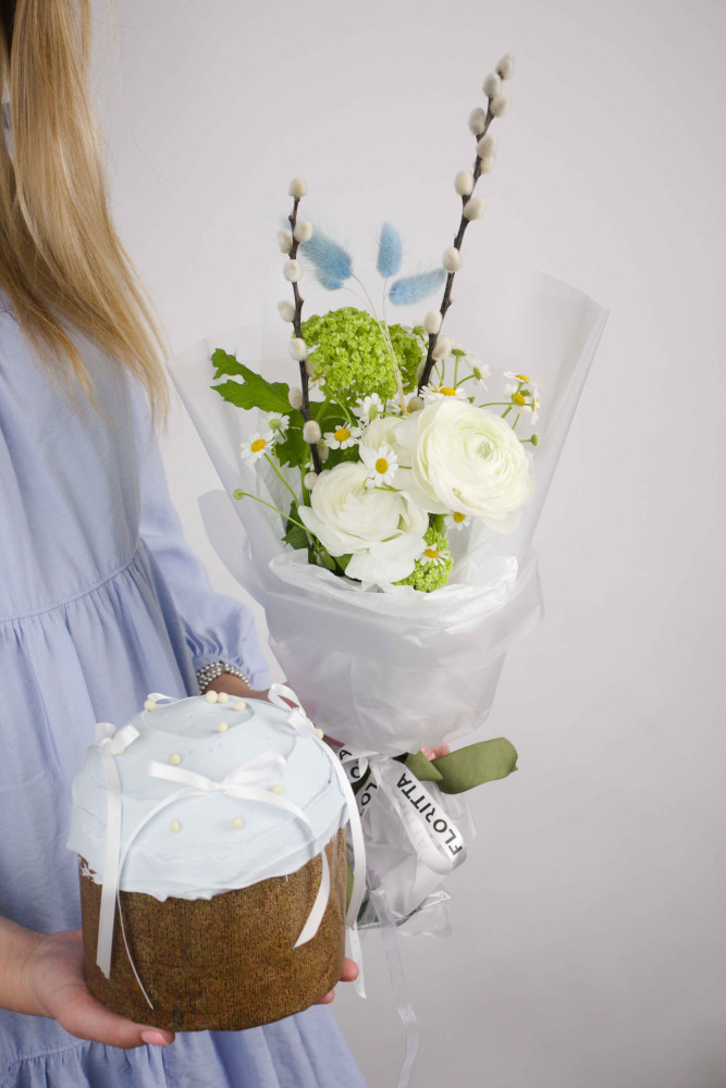 Blue harmony Easter basket