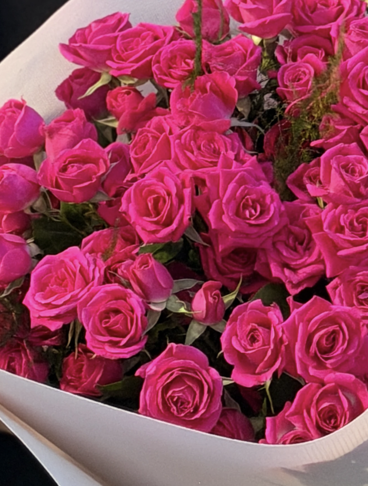 Charmingly pink and red rose bouquet