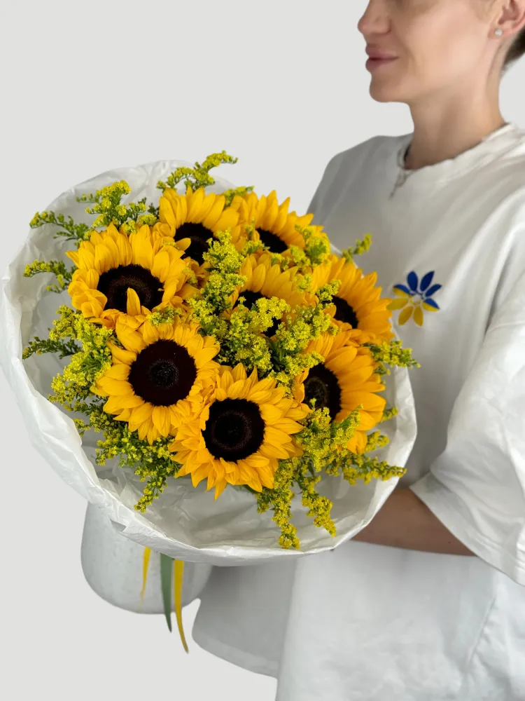 Sunflower & solidago bouquet