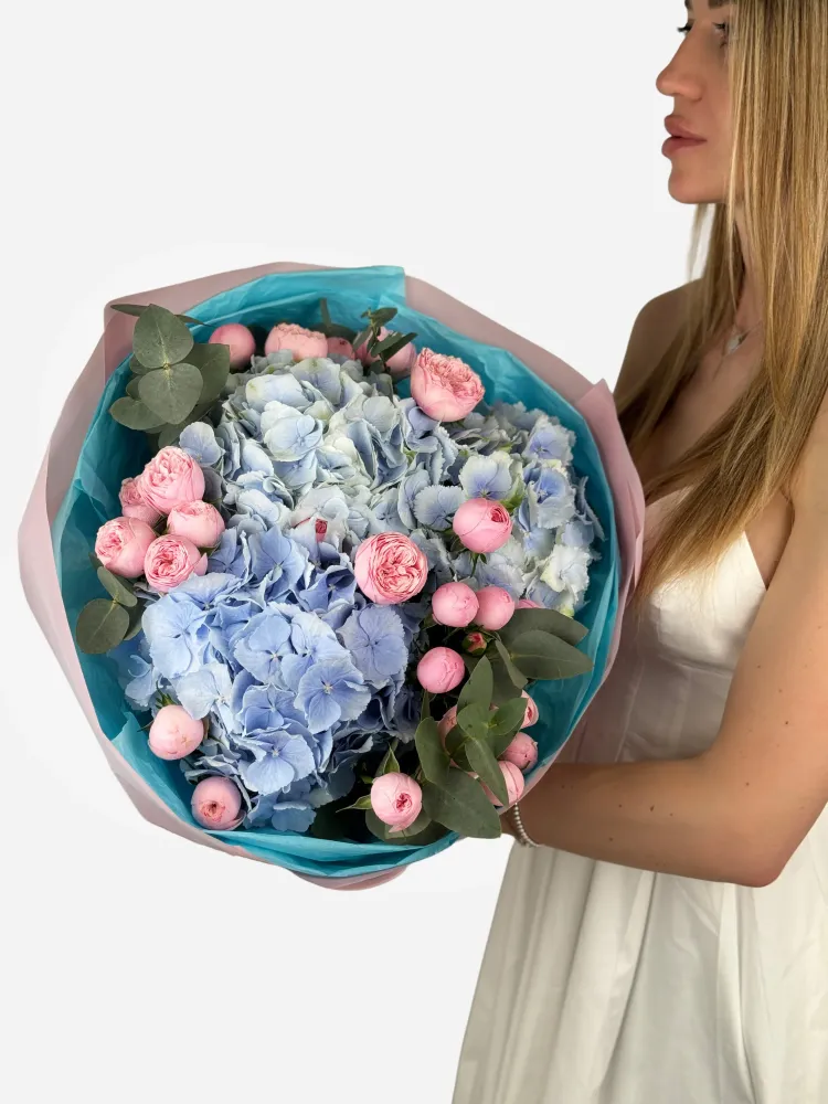 Blue hydrangea & peony-inspired rose bouquet