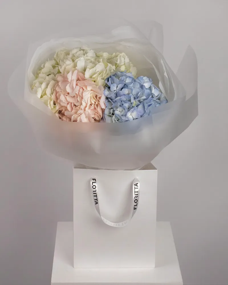 Trio of hydrangeas bouquet