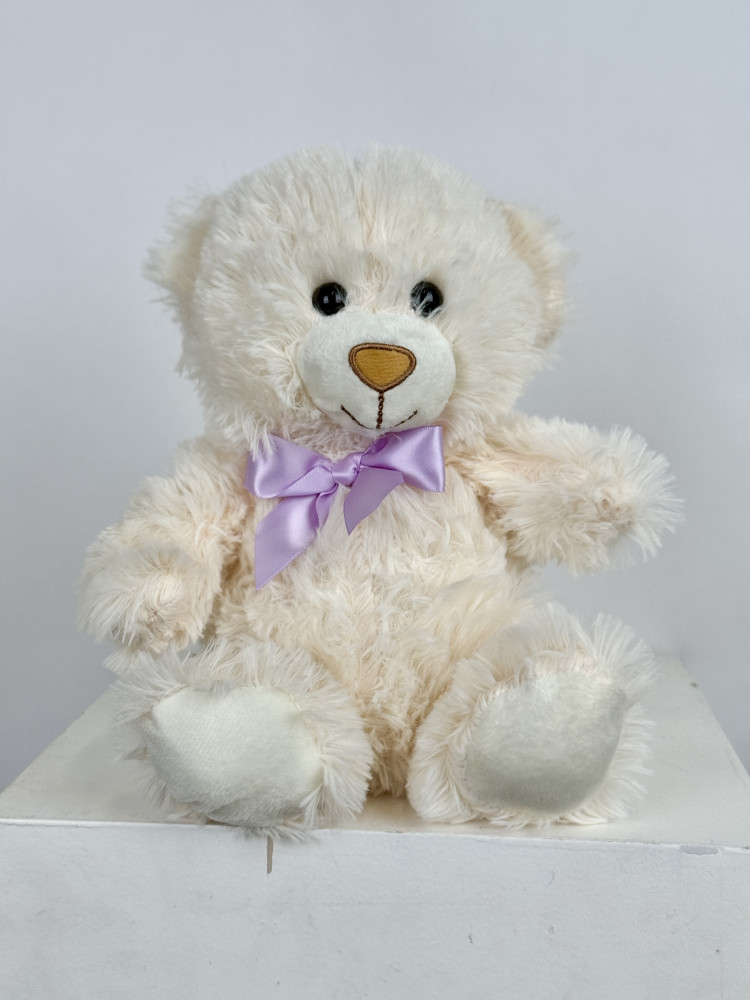 Tiny white teddy (can only be ordered together with a bouquet)