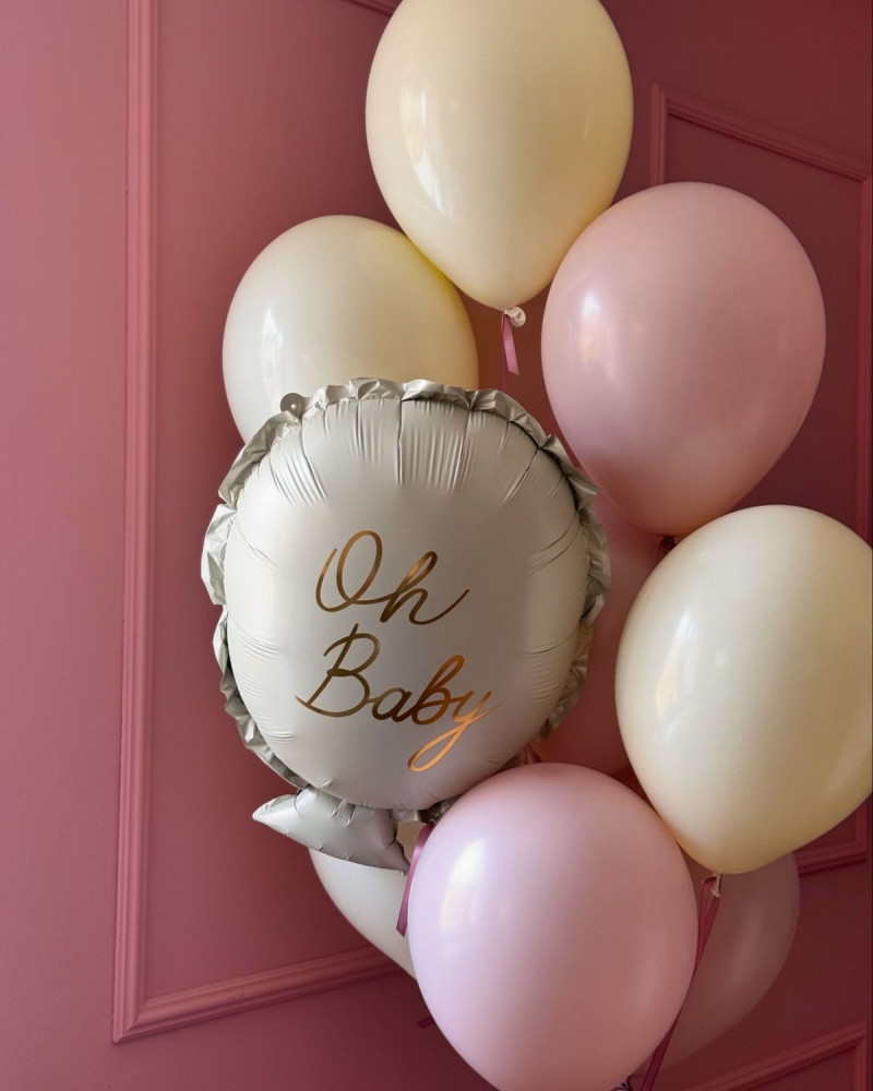 Oh Baby foil and latex balloon bunch in cream and pink — Floritta