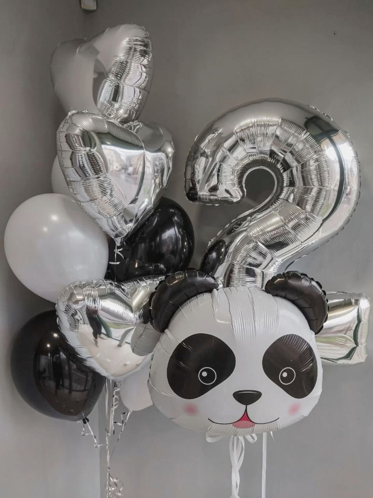 Silver and black number 52 panda balloon bouquet — Floritta