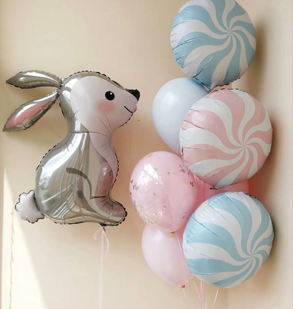 Pastel pink, blue and white foil balloon bouquet with bunny character — Floritta