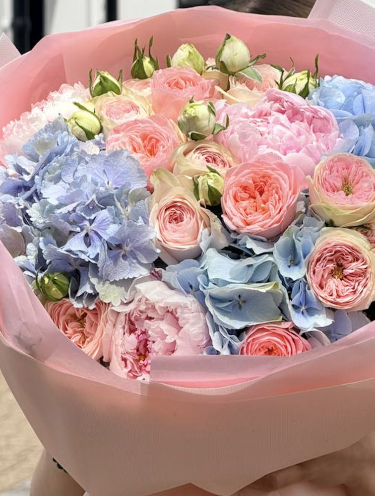 Dreamy rosewater bouquet (hydrangeas, spray roses & peony spray roses)