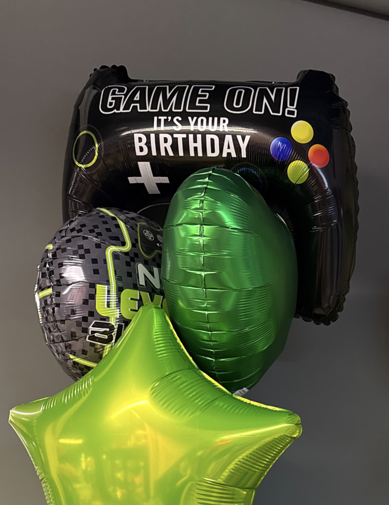 Gamer’s birthday set (12 balloons helium inflated)