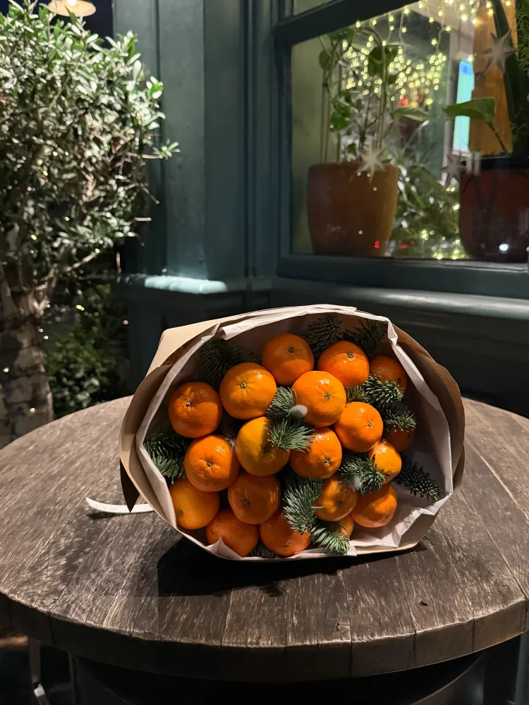 Festive mandarin bouquet