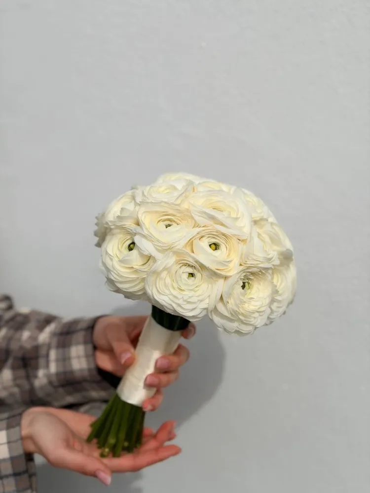 White ranunculus bridal bouquet