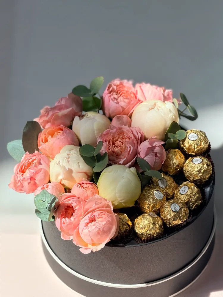 Blush & sweet embrace box