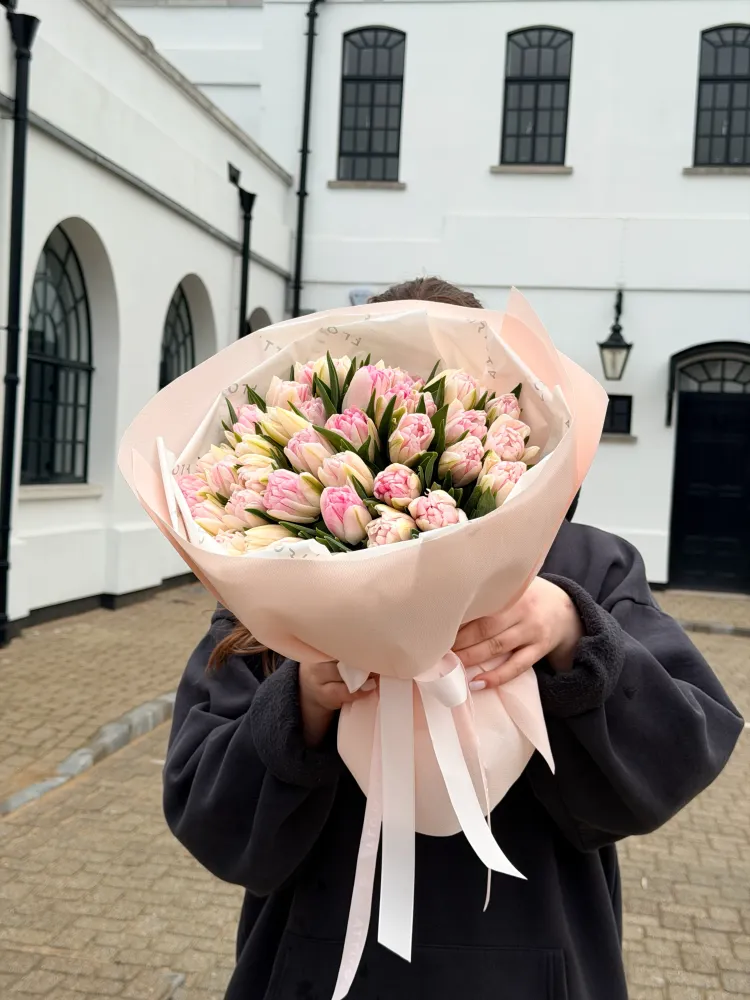 Luxe pink and cream tulip bouquet with ruscus, blush wrap — Floritta