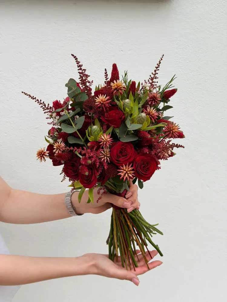 Crimson vows bridal set