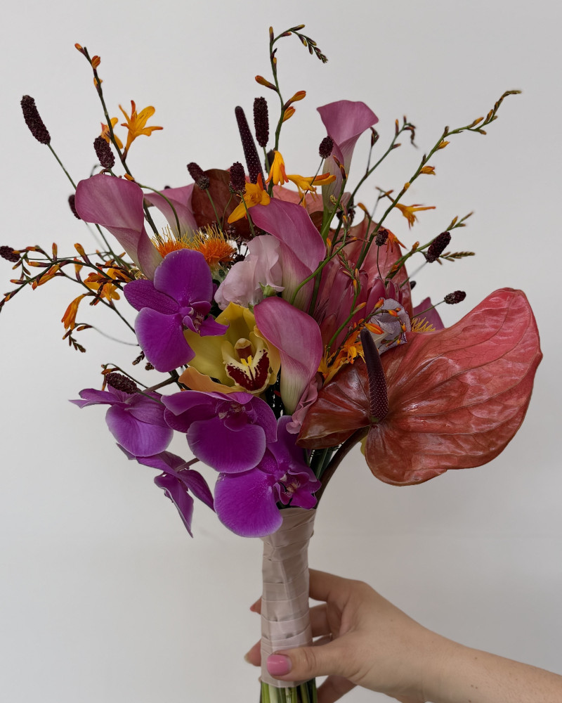 Exotic orchid and calla arrangement with sorghum stems — Floritta