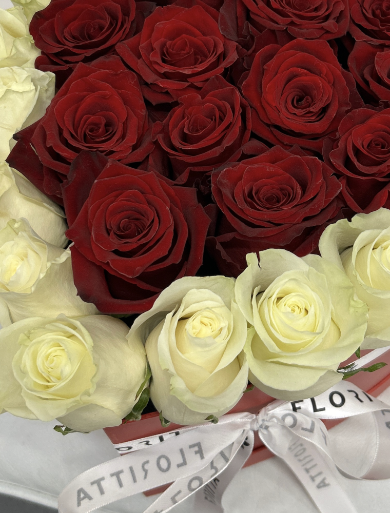 Mon amour heartbox (30 roses)
