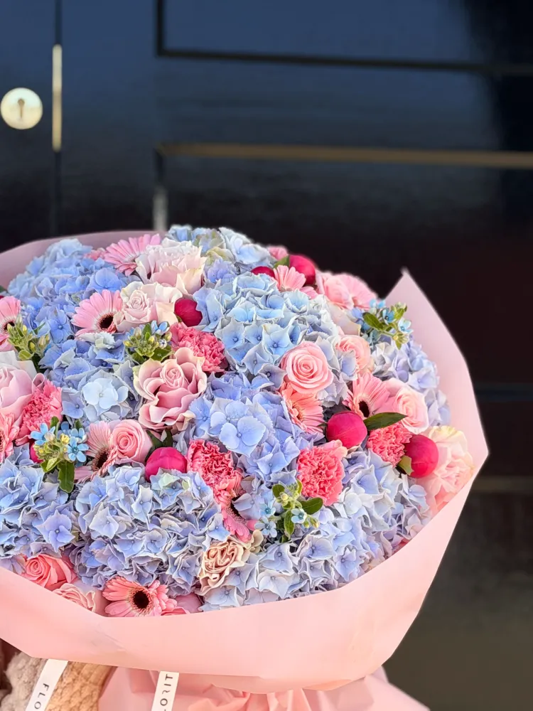 Bluebell & Blush (hydrangeas, roses & gerberas)