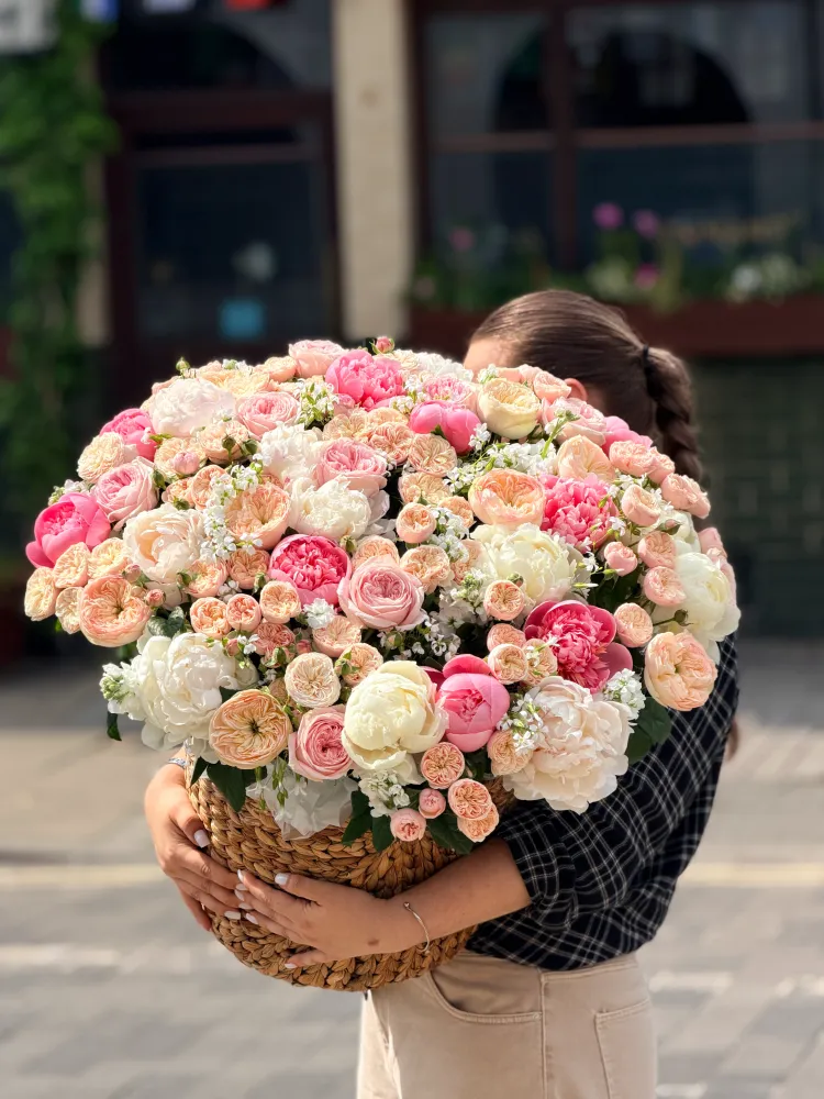 Garden gate basket (garden roses, peonies, peony roses)