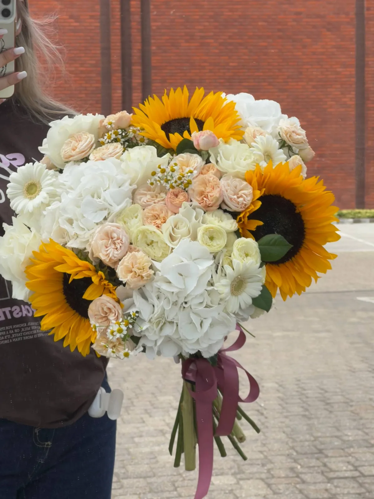 Sunflower & white hydrangea bouquet (sunflowers, hydrangeas, garden roses)