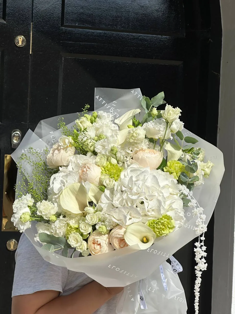 Ivory garden bouquet (hydrangeas, calla lilies, peony roses)