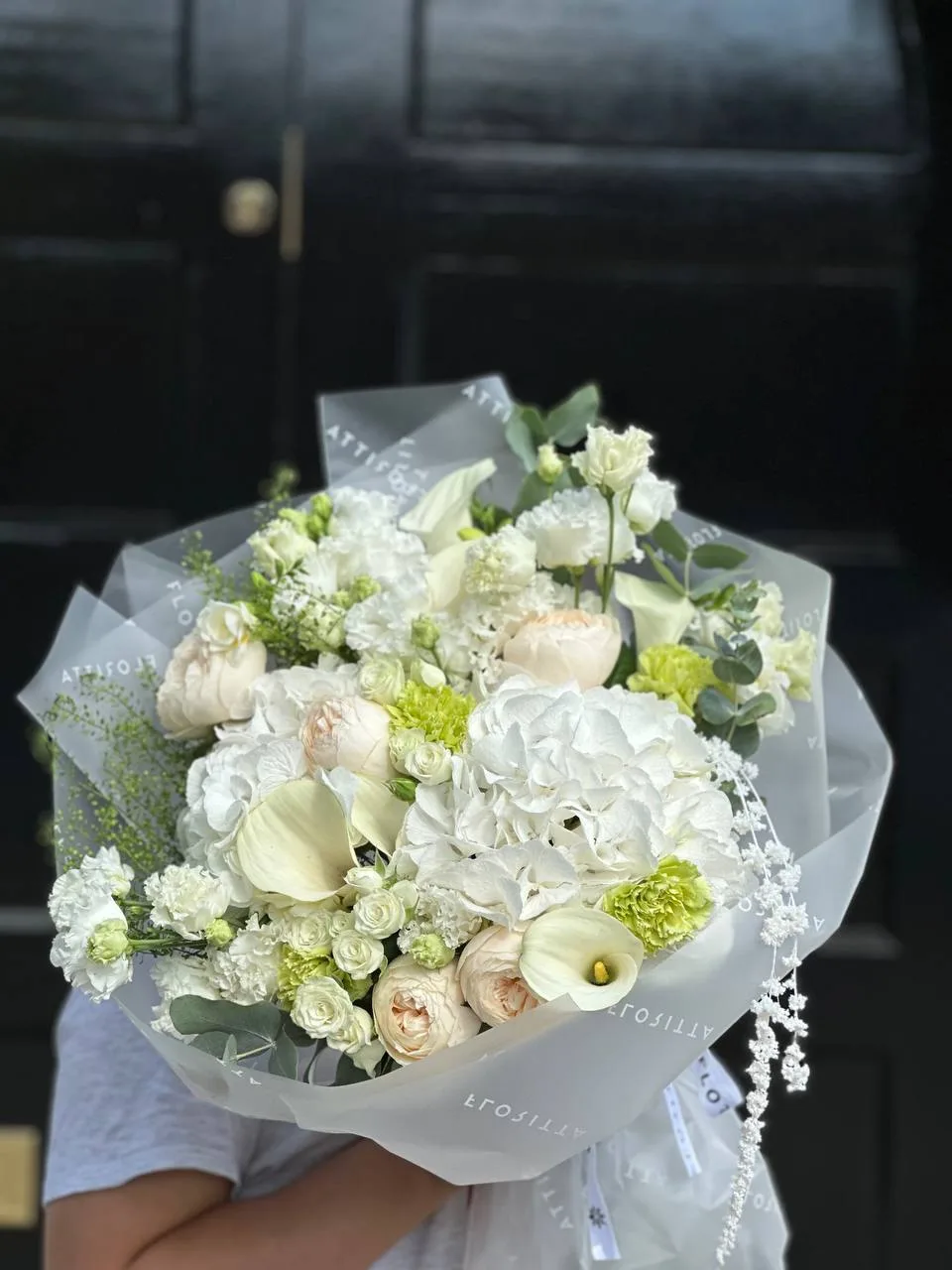 Ivory garden bouquet (hydrangeas, calla lilies, peony roses)