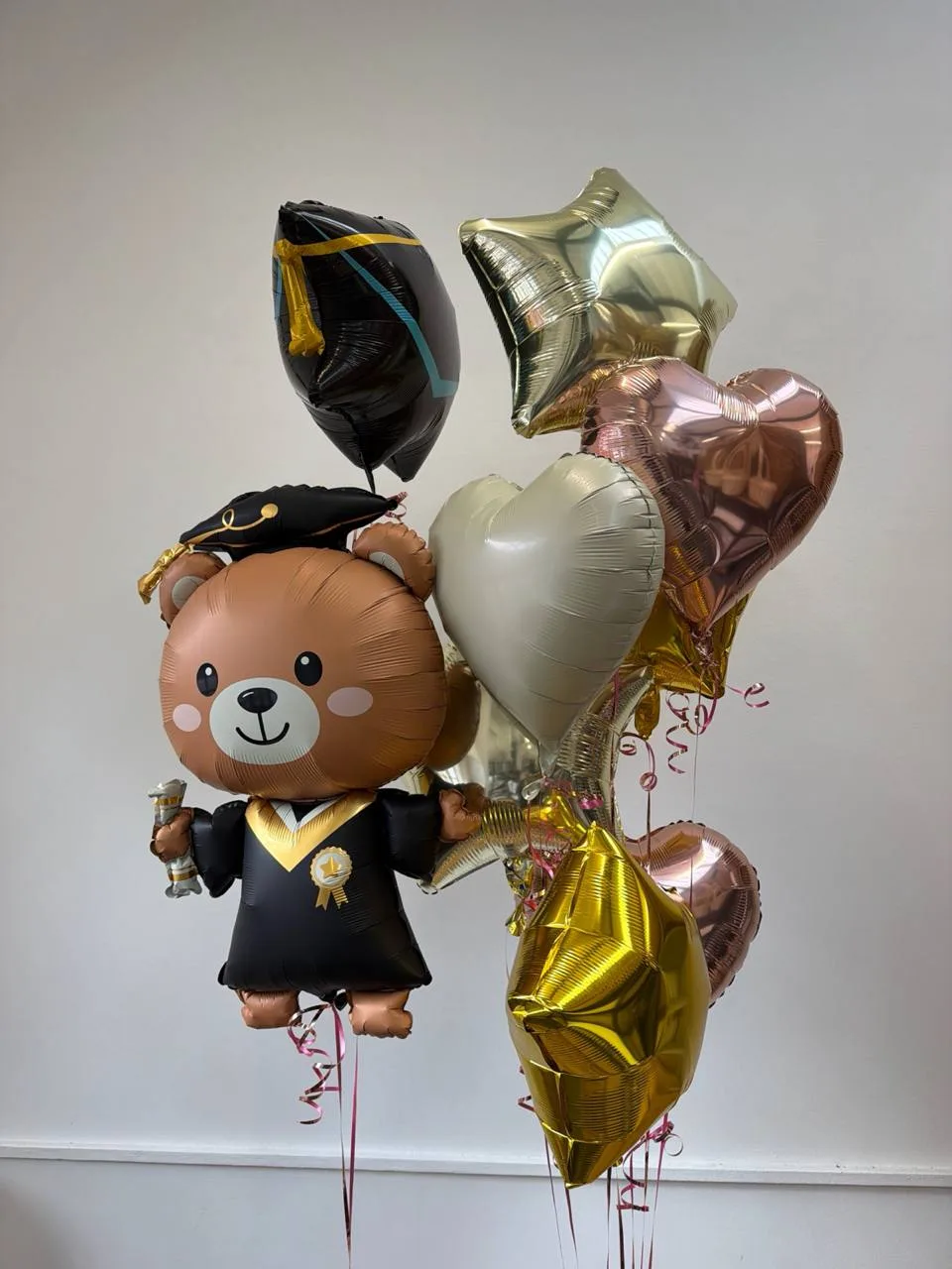 Graduation bear & foil star set (helium inflated)