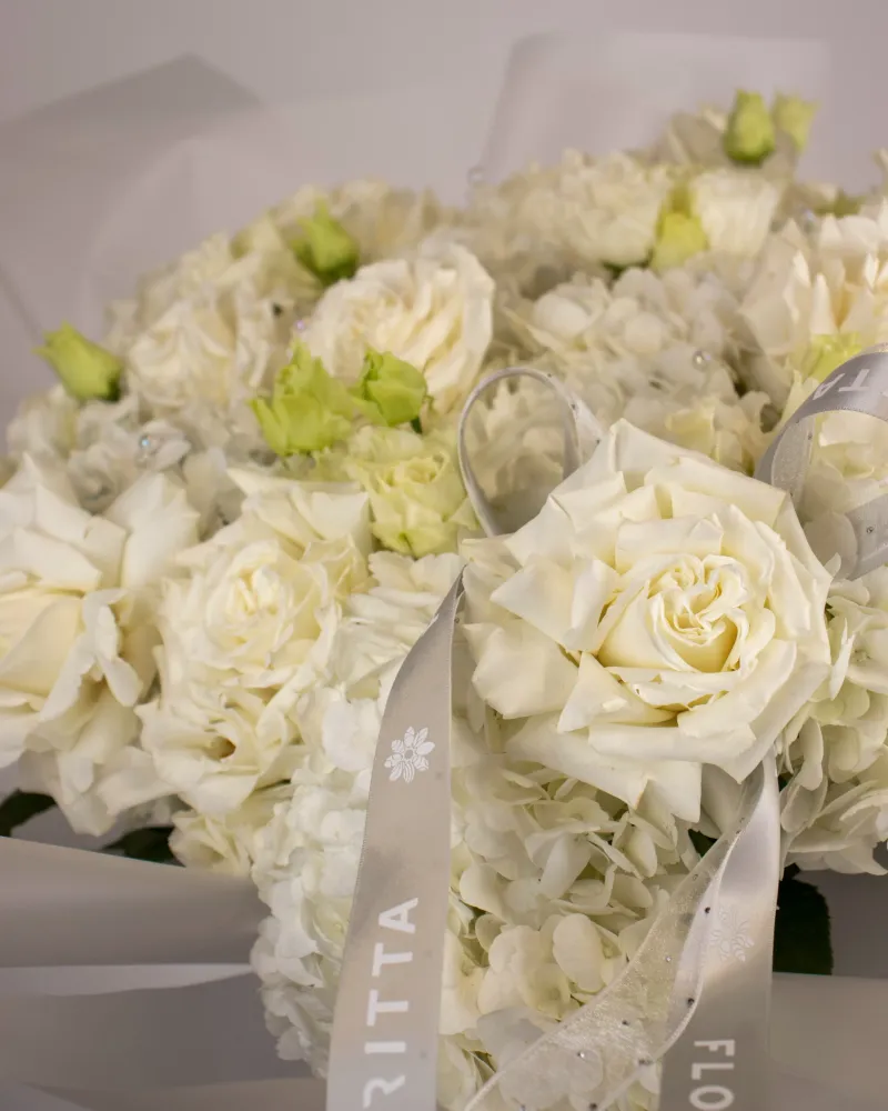 Whispers of love (hydrangeas, roses & eustomas)