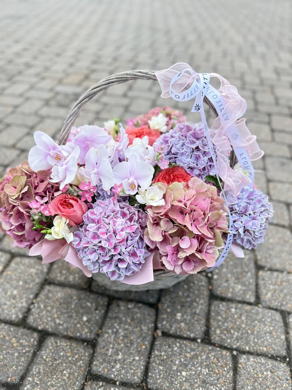Lilac & mauve hydrangea basket (hydrangeas, orchids, peony roses)