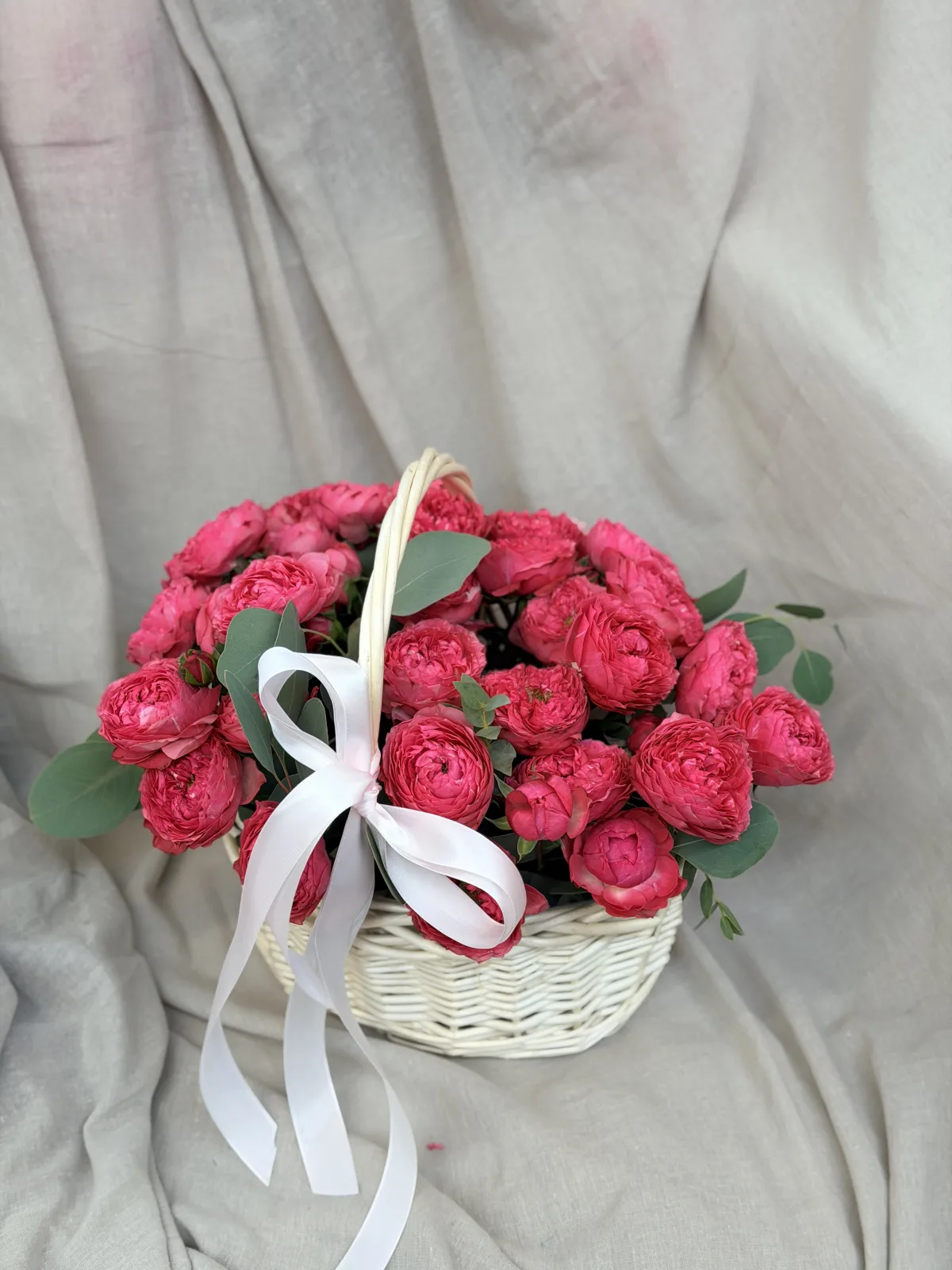 Raspberry peony rose cream basket