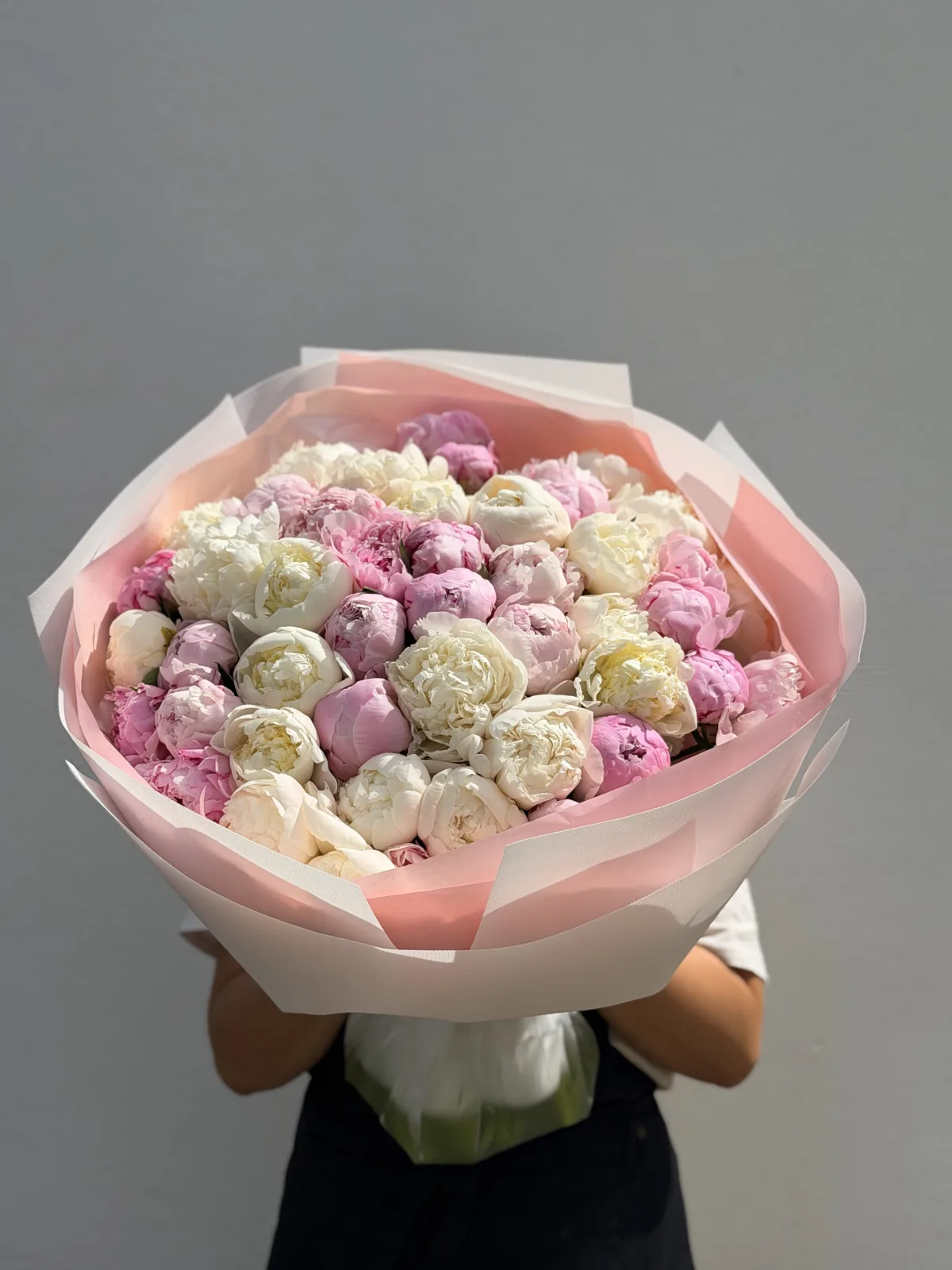 Peony cloud in blush wrap (70 cream & lilac peonies)
