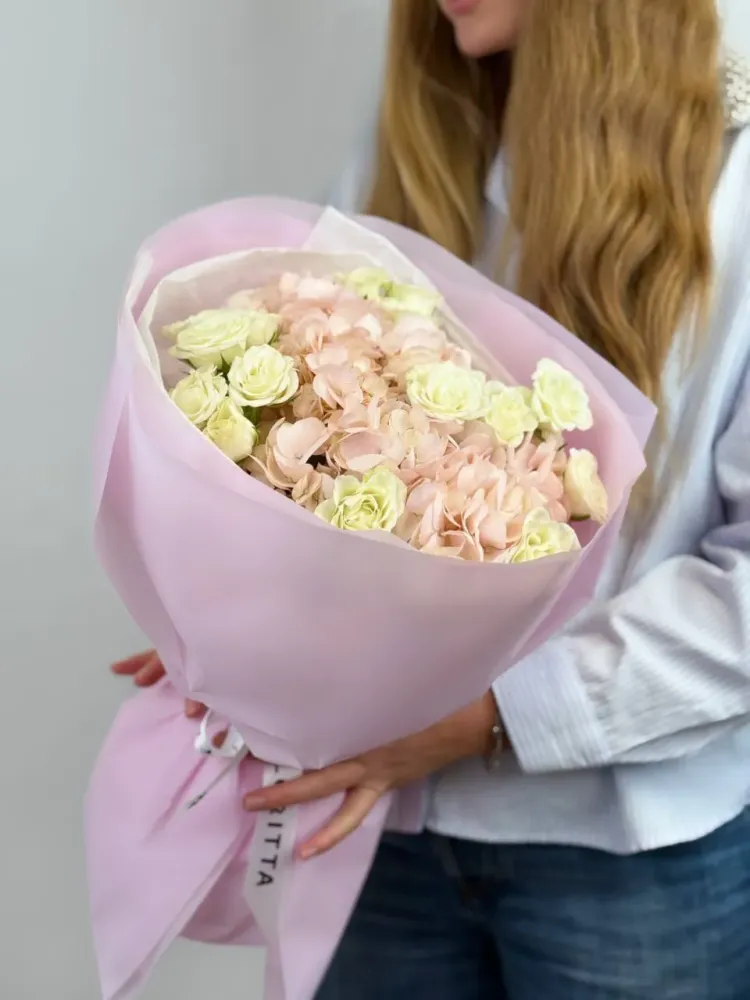 Blush harmony bouquet