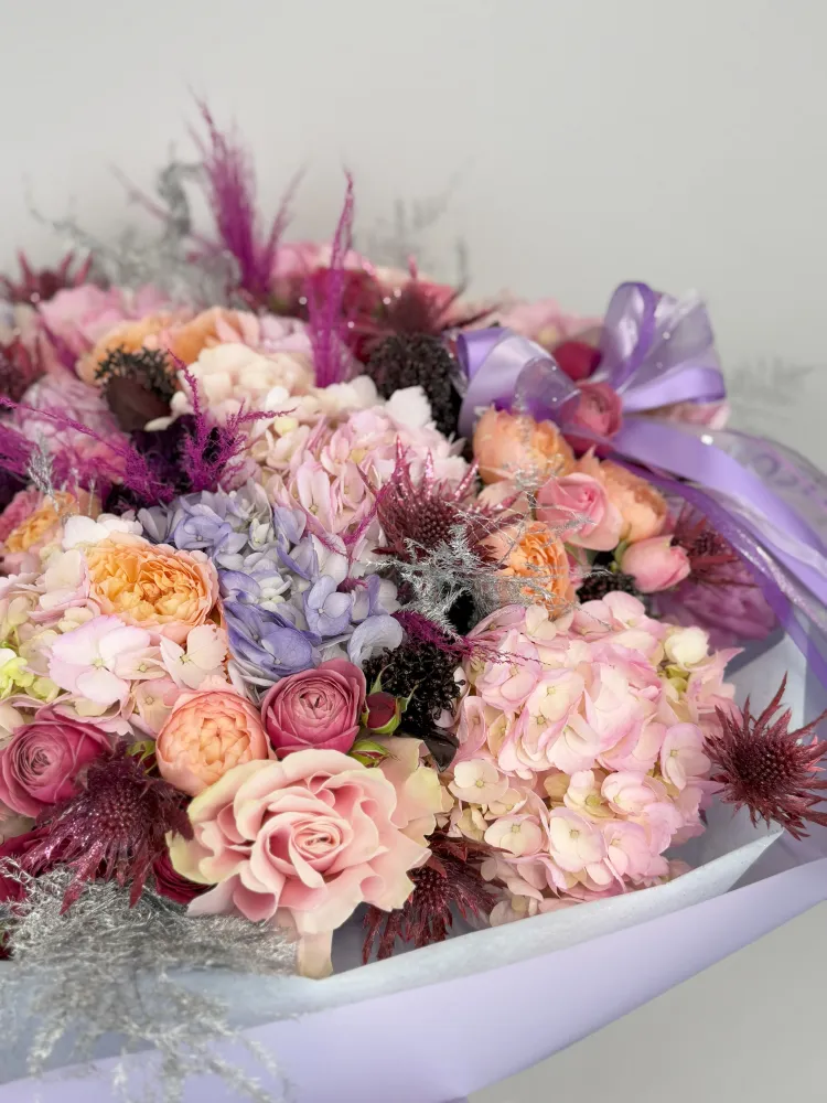 Luxurious pink and purple Mixed Flower Bouquet